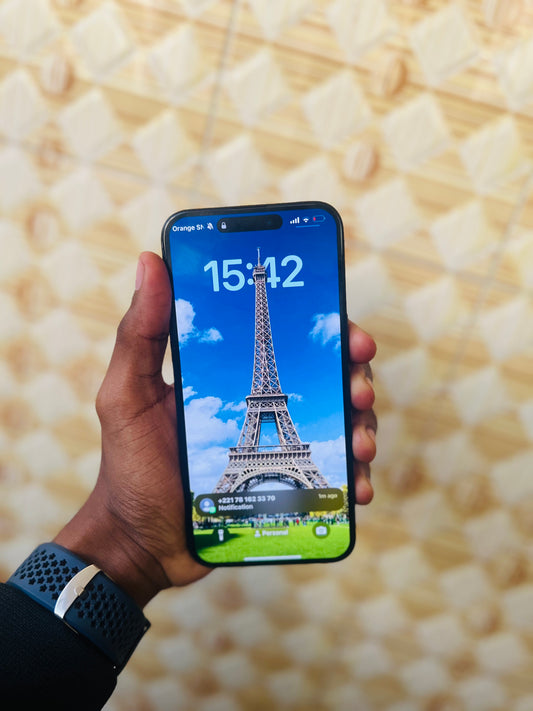 iPhone 15 Pro Max